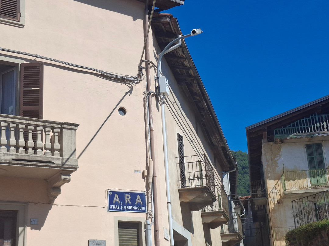 Casa delle Grotte di Ara-Grignasco必去景点