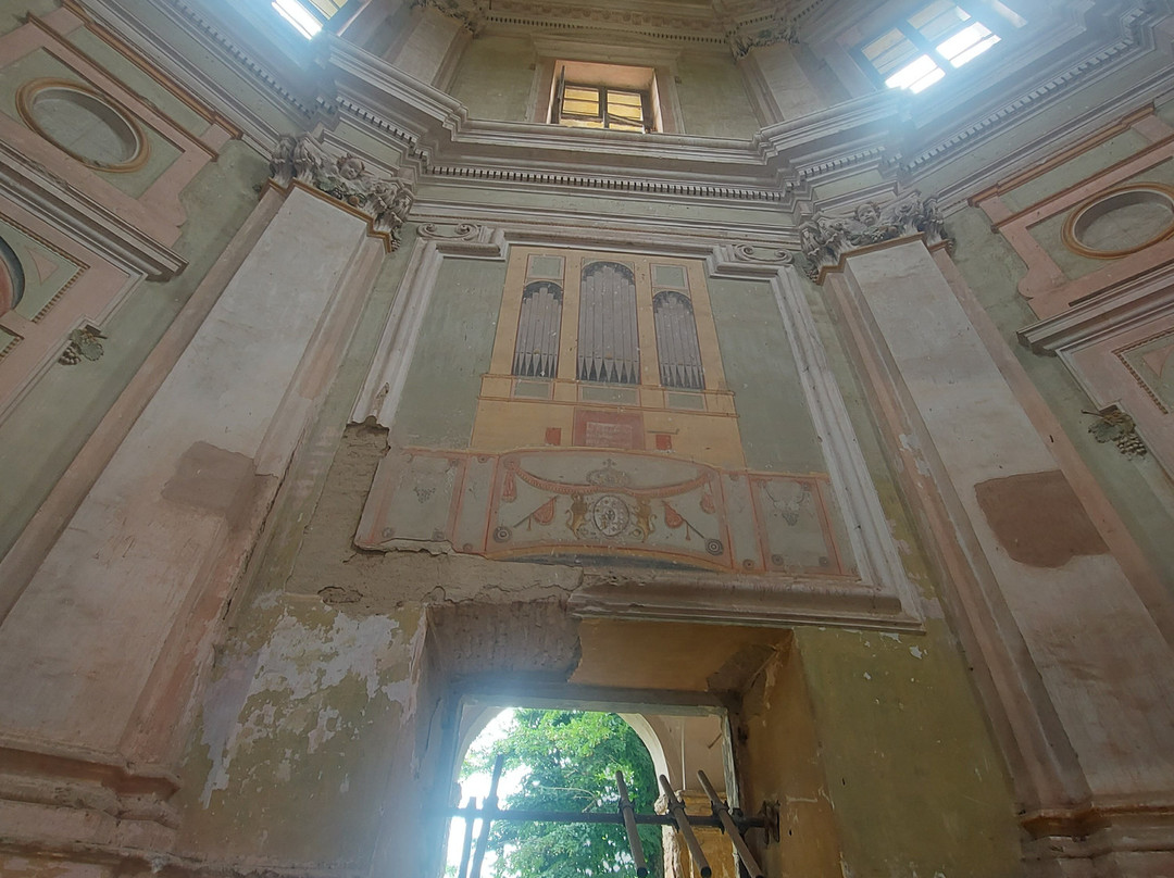 Chiesa della Madonna delle Vigne-Trino必去景点