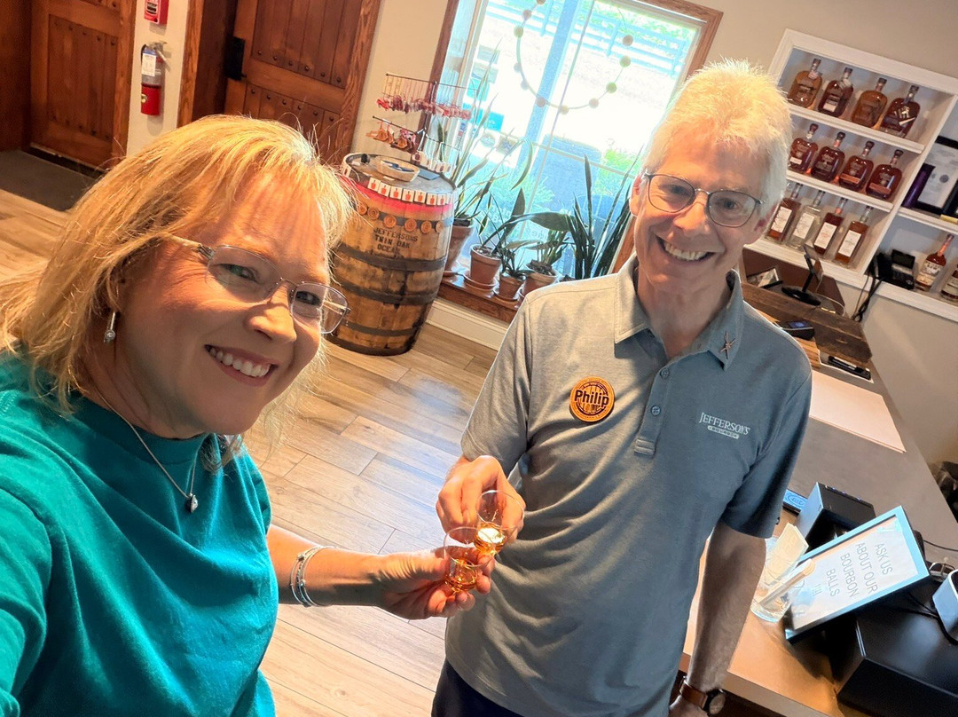 Kentucky Artisan Distillery-Crestwood必去景点