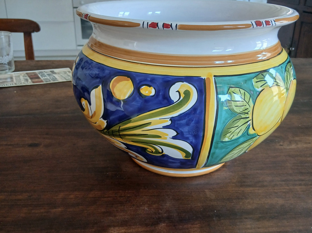 Aretusa Ceramiche  & Souvenir-锡拉库扎必去景点