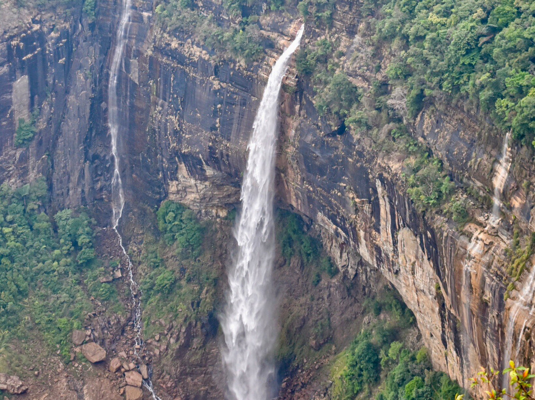 Nohkalikai Falls-Sohra必去景点