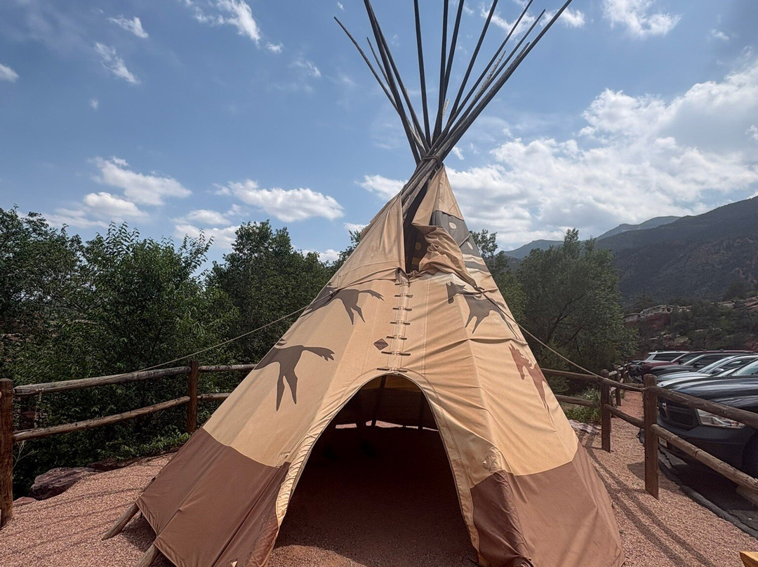 Manitou Cliff Dwellings-Manitou Springs必去景点