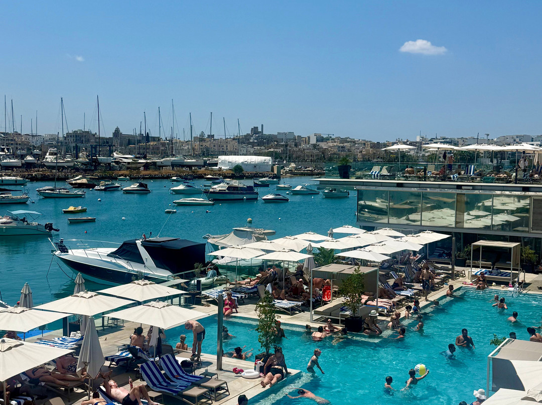 Aqualuna Malta-格齐拉必去景点