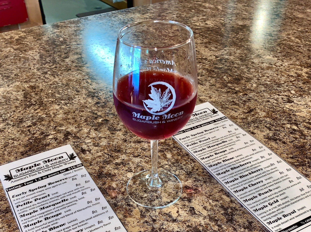 Maple Moon Sugarbush and Winery-皮托斯基必去景点