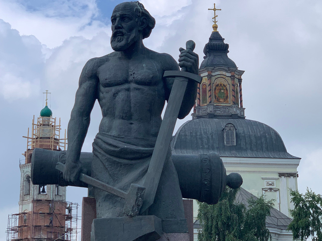 Monument Nikita Demidov-图拉必去景点