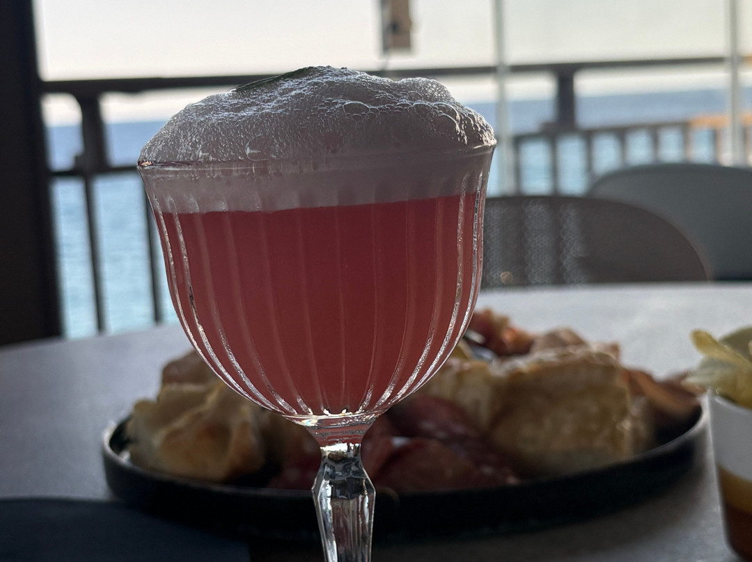 乔利罗杰酒店主图