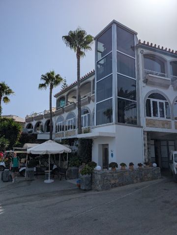 雷斯蒙梅尔皇家水上乐园酒店-旅行者