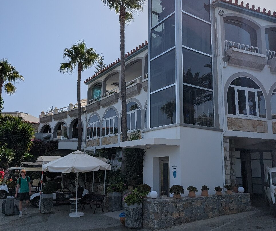 雷斯蒙梅尔皇家水上乐园酒店主图