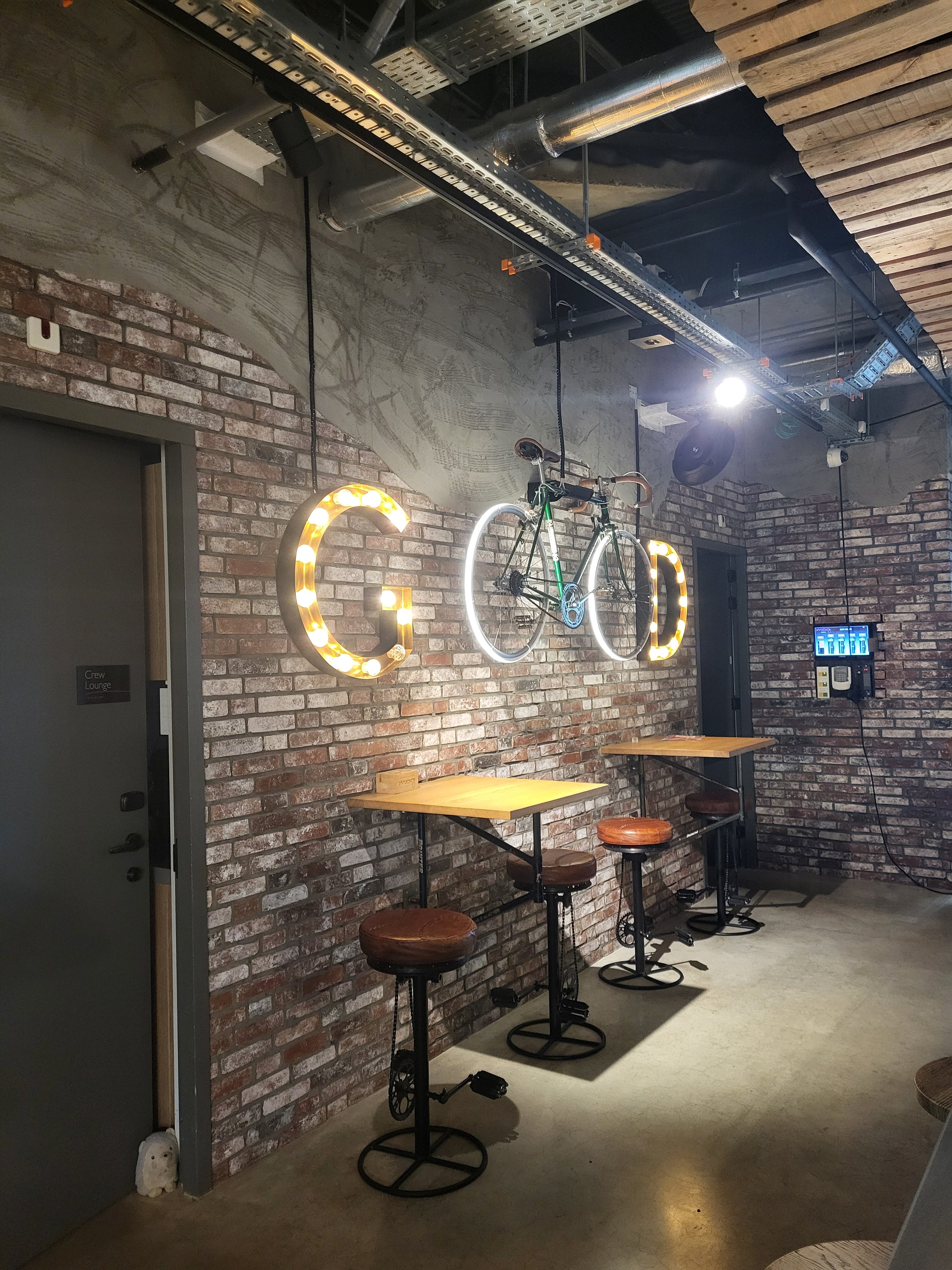 阿姆斯特丹史基浦机场Moxy酒店-旅行者