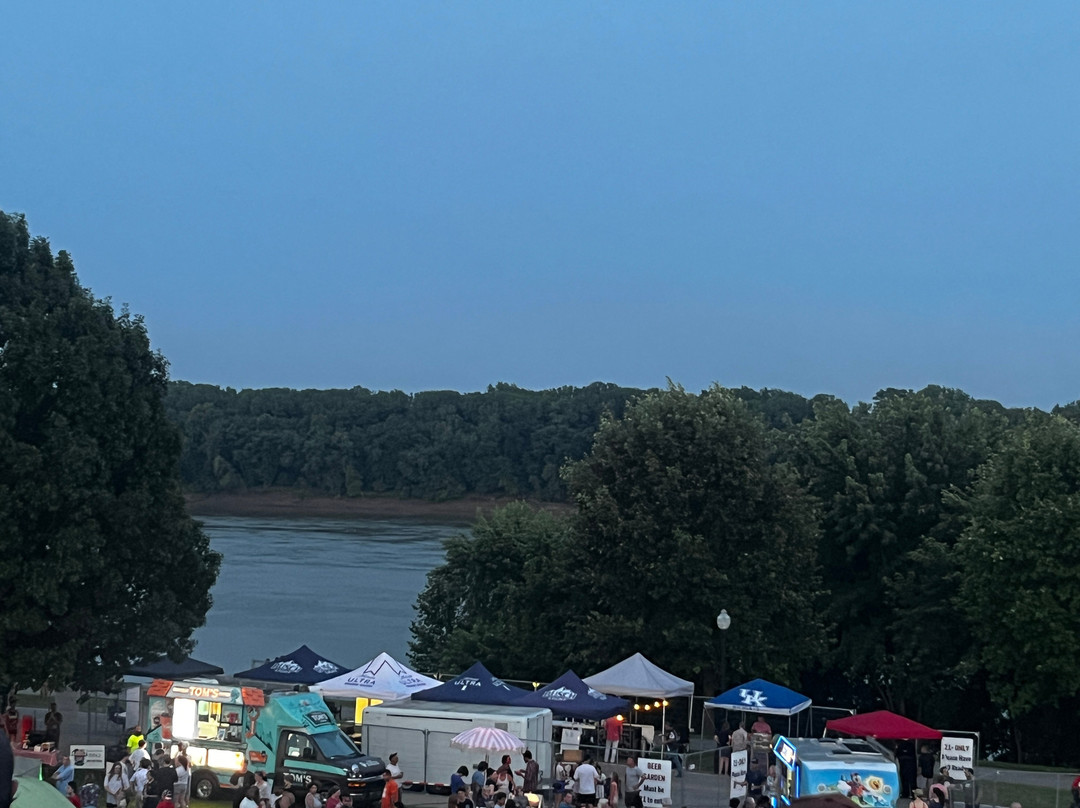 Riverfront Amphitheater-New Albany必去景点