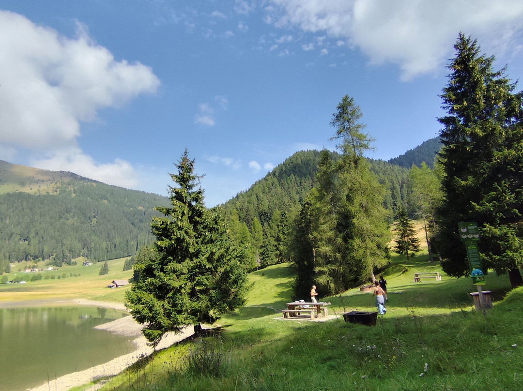 Lago di Lova-Borno必去景点