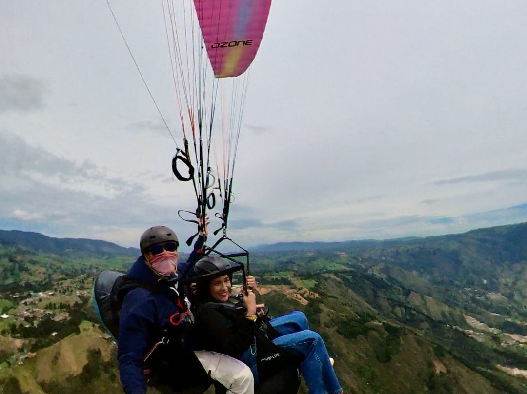 Parapente Aventura Medellin-麦德林必去景点