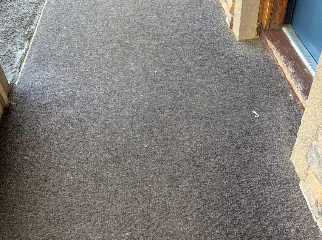 蓝门旅馆主图