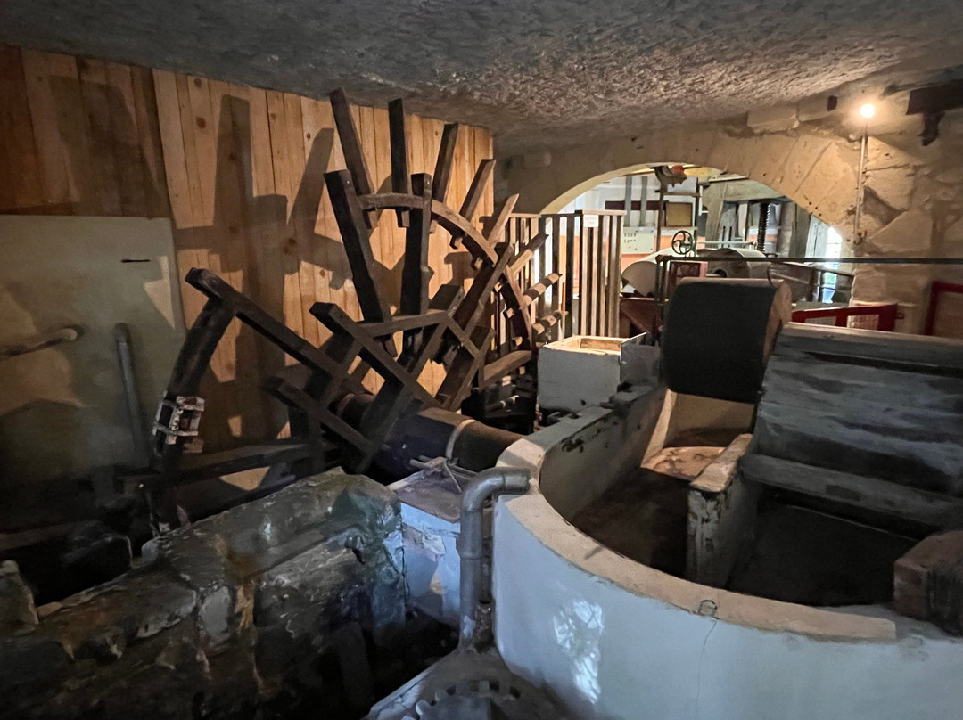 Moulin de la Rouzique-Couze-et-Saint-Front必去景点