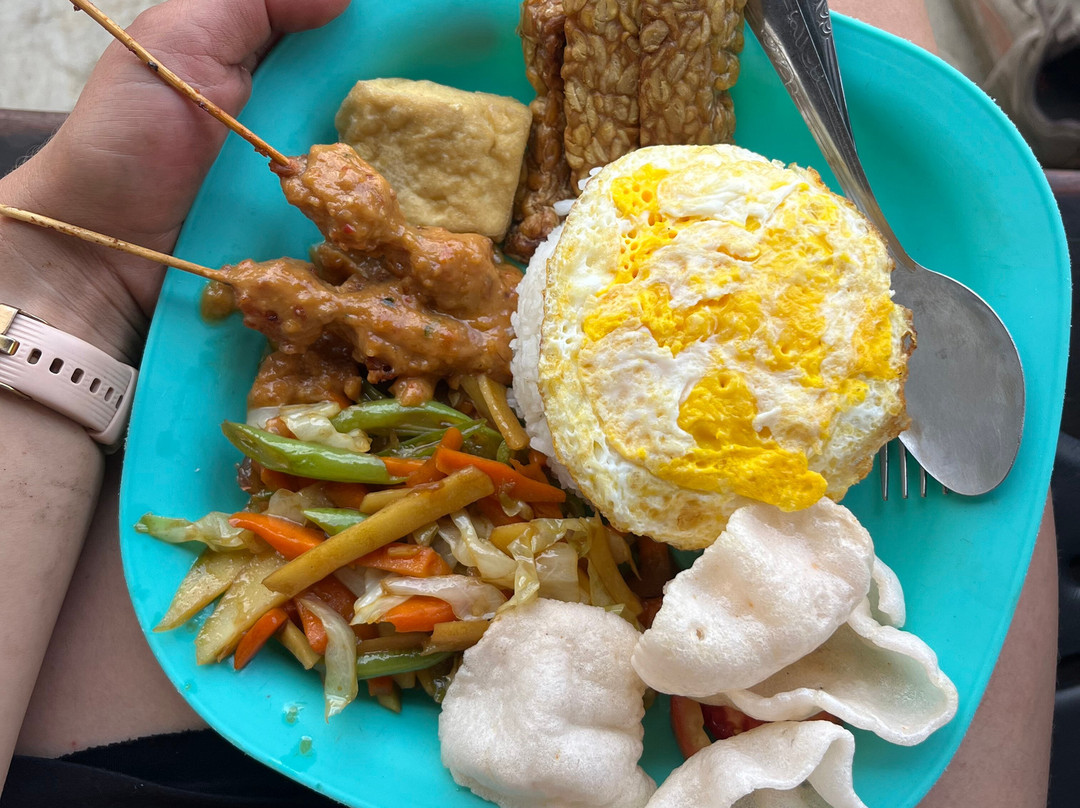 Trekking Rinjani Adventures-龙目岛必去景点