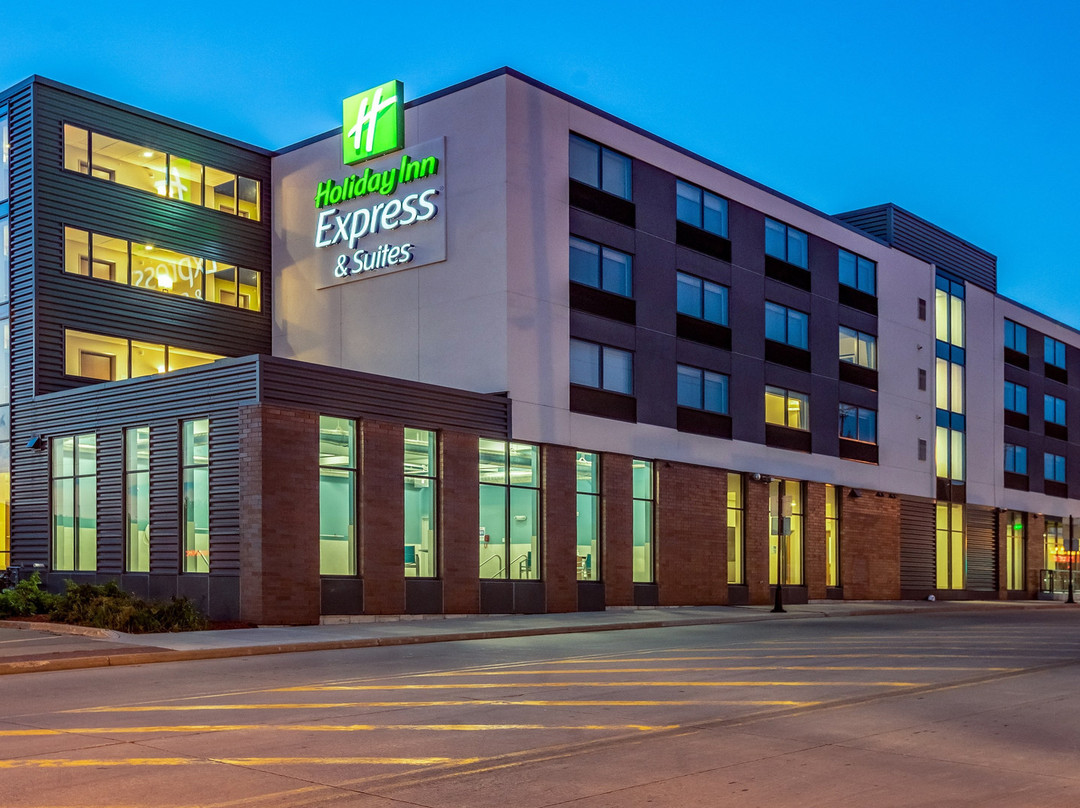 Holiday Inn Express & Suites Platteville By IHG主图
