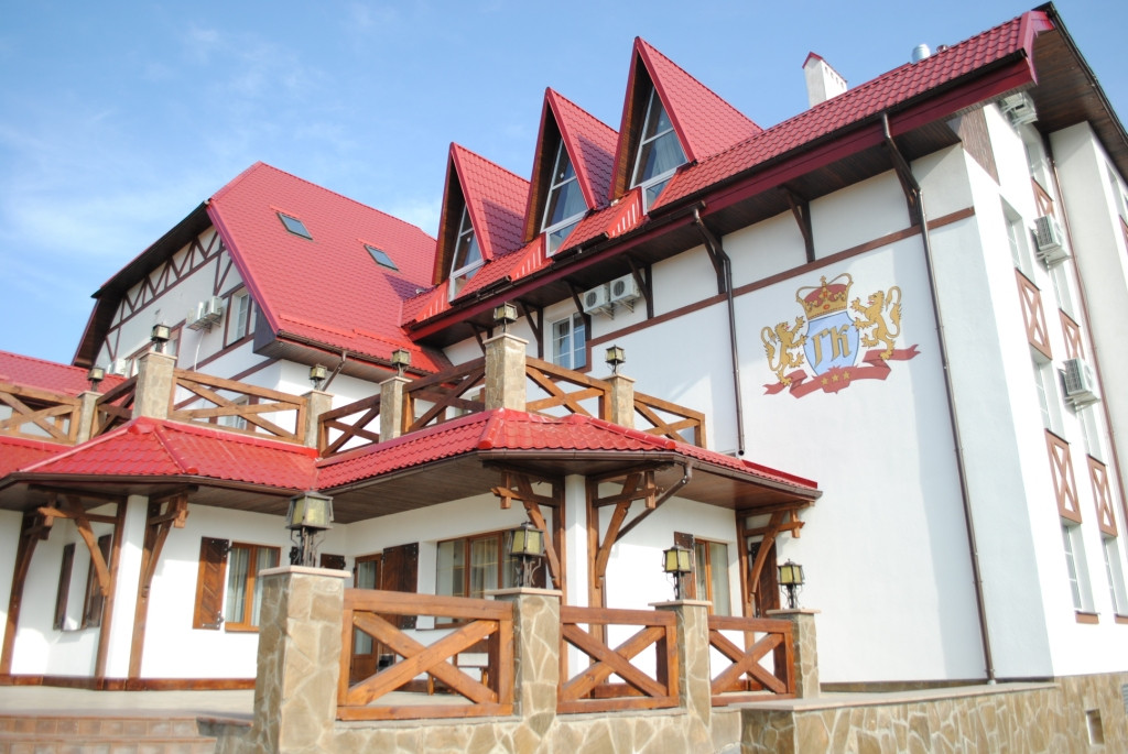 Hlyniany酒店住宿-Galytska Korona