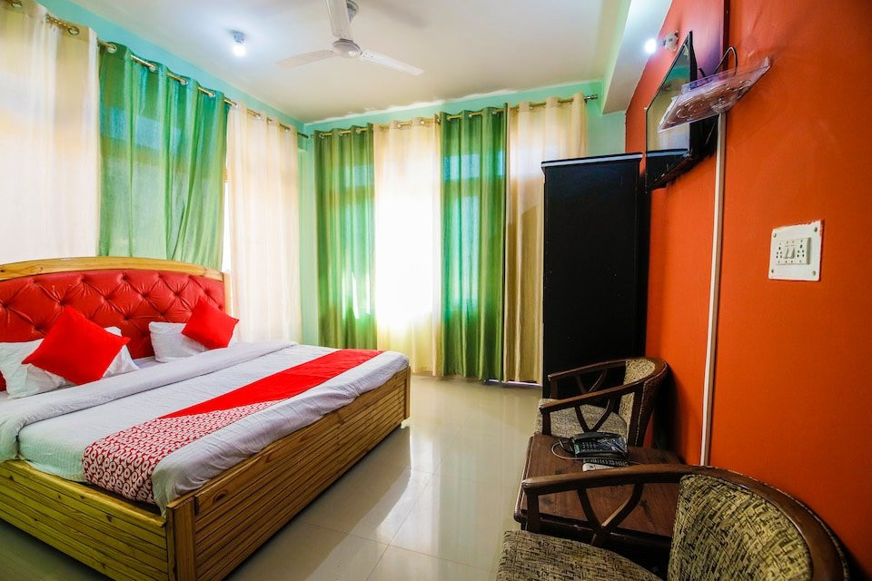 OYO 26821 Western Tragopan