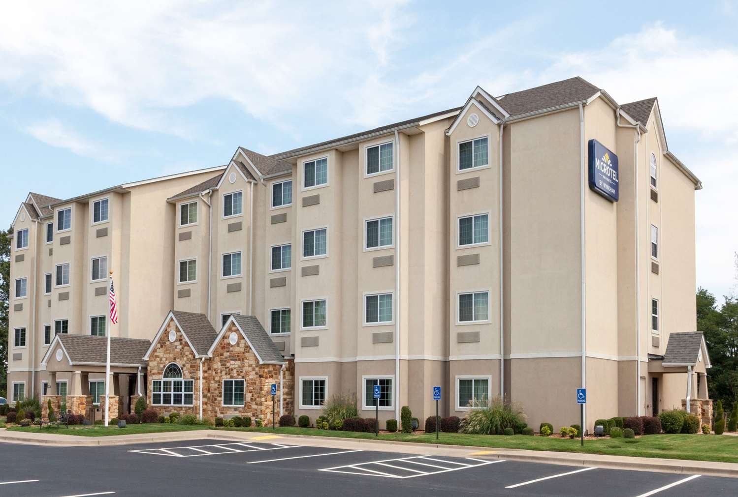 Microtel Inn & Suites by Wyndham Searcy-官方