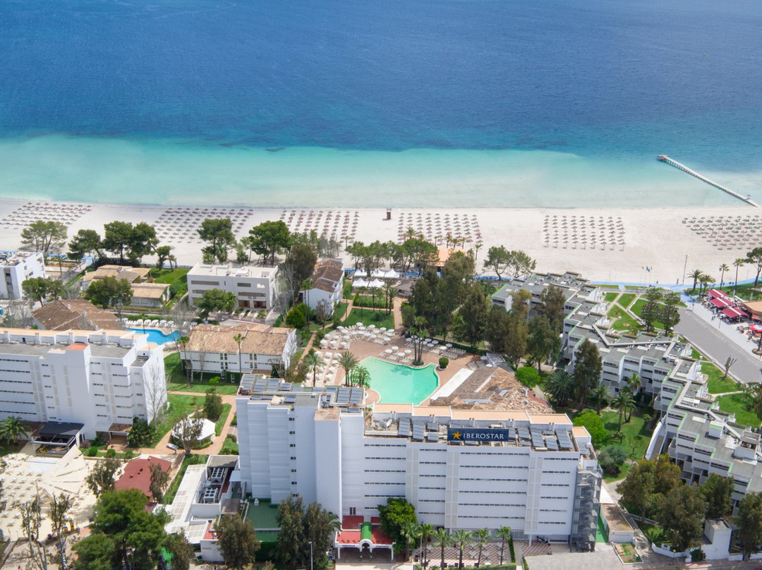 Iberostar Waves Ciudad Blanca主图