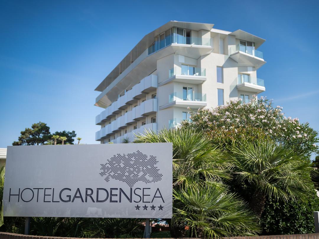 Hotel Garden Sea
