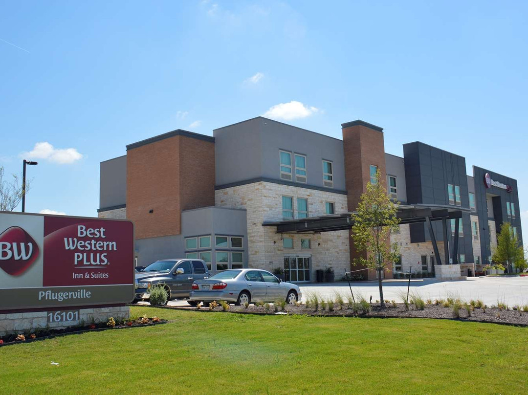 Best Western Plus Pflugerville Inn & Suites主图