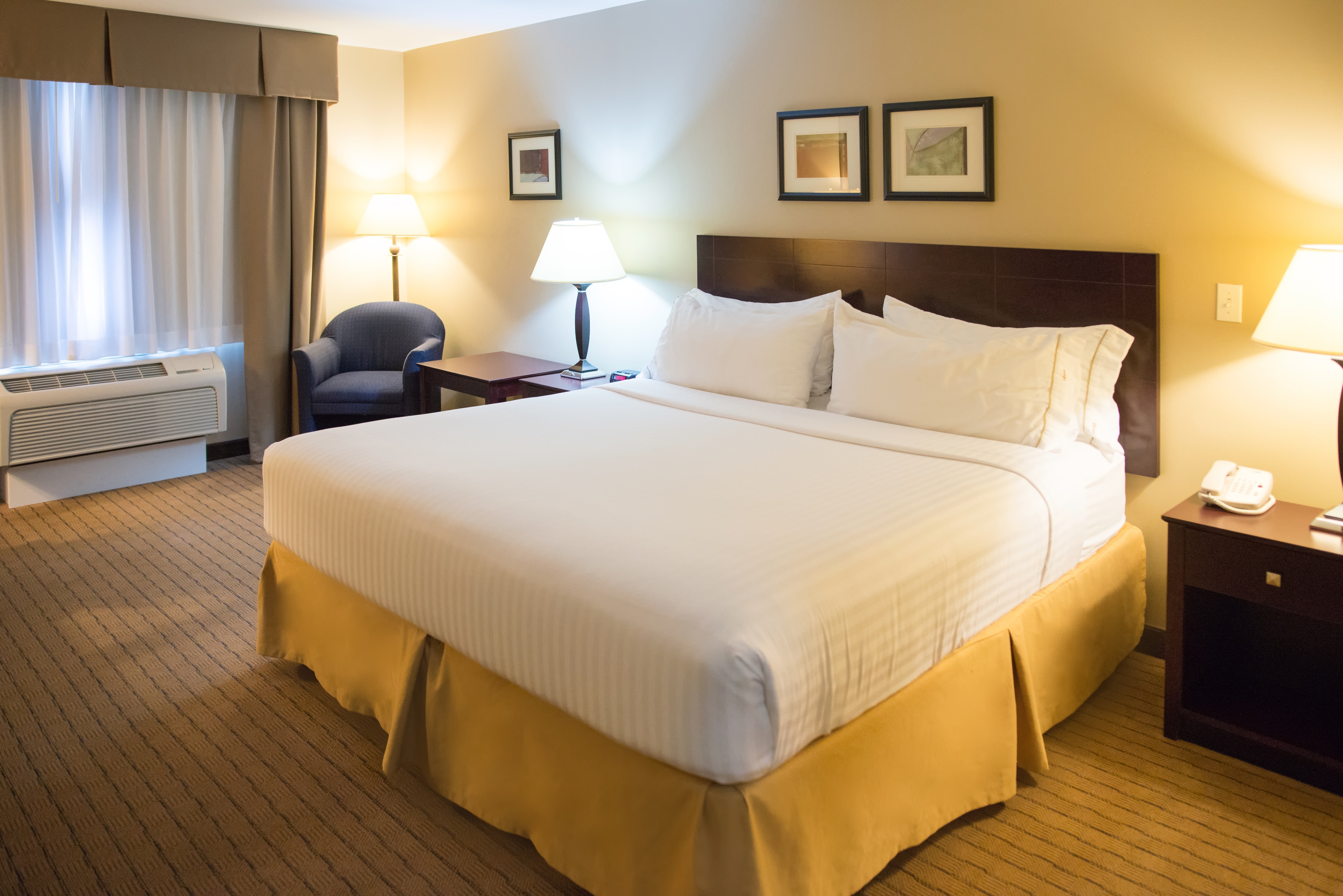 Holiday Inn Express Devils Lake By IHG-官方