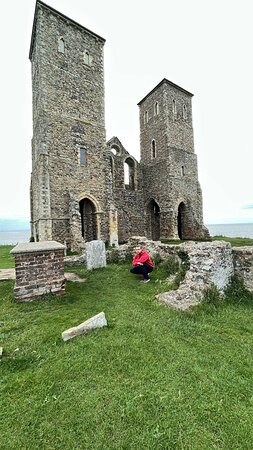 Reculver Towers and Roman Fort景点图片