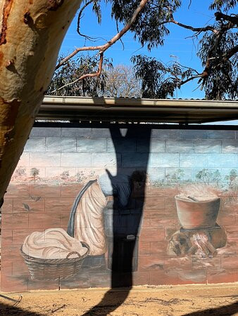 Yaapeet Murals景点图片