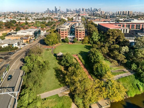 里弗沃克阿莫拉酒店主图