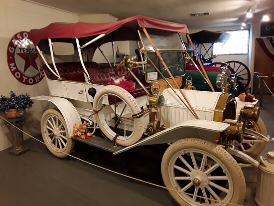 Terrill Antique Car Museum景点图片