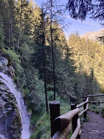 Cascate Di Mascognaz-尚波吕克必去景点