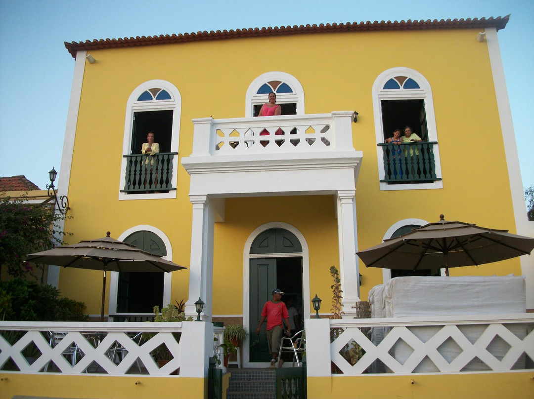 Sao Filipe酒店住宿-Hotel Residencial Savana