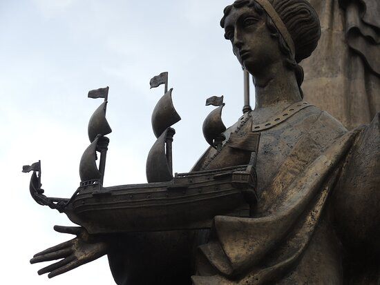 Monument to Mitrophan of Voronezh景点图片