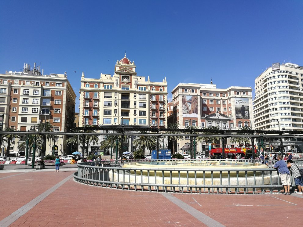 Plaza de la Marina景点图片