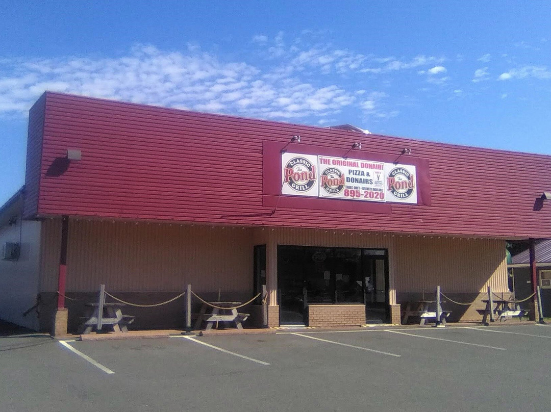 The Pond Classic Grill