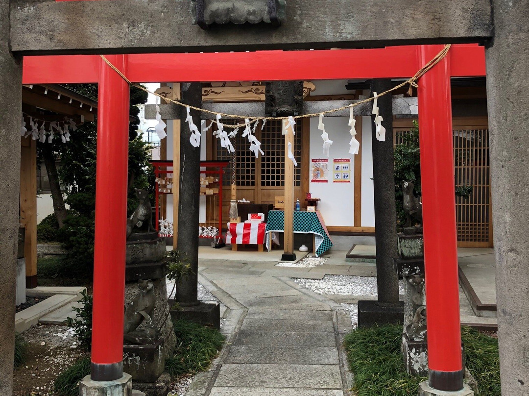 Temmeiinari Shrine-朝霞市必去景点