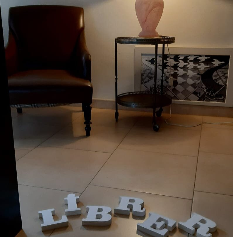 Calib, Libreria Caffè-Cisternino必去景点