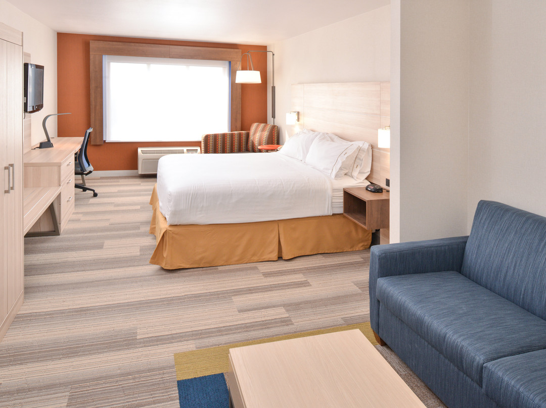 Holiday Inn Express & Suites San Diego Otay Mesa By IHG主图