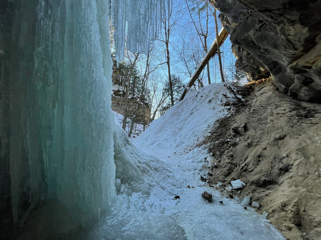 The Curtains - Ice Climbing Wall-缪尼辛必去景点