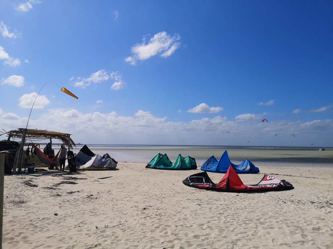Wind Nomads Kitesurfing-Isla Blanca必去景点