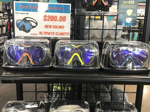 Divers Direct-达尼亚滩必去景点