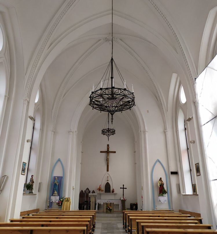 Roman Catholic Church of the Exaltation of the Holy Cross景点图片