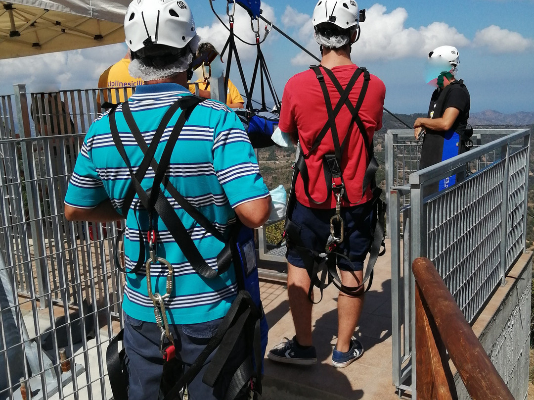 Zipline Sicilia A San Mauro Castelverde景点图片