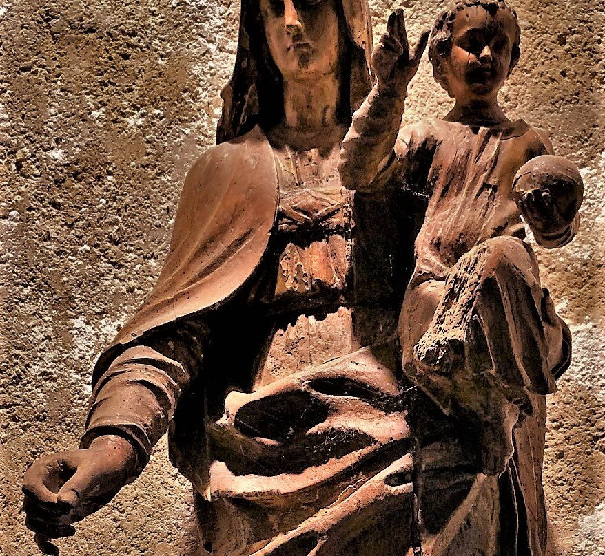 Eglise Saint-léger-Saint-Leger-Magnazeix必去景点