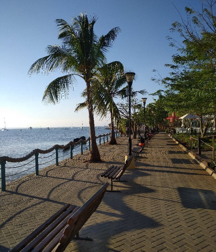 The Slipway Shopping Centre-Dar es Salaam必去景点