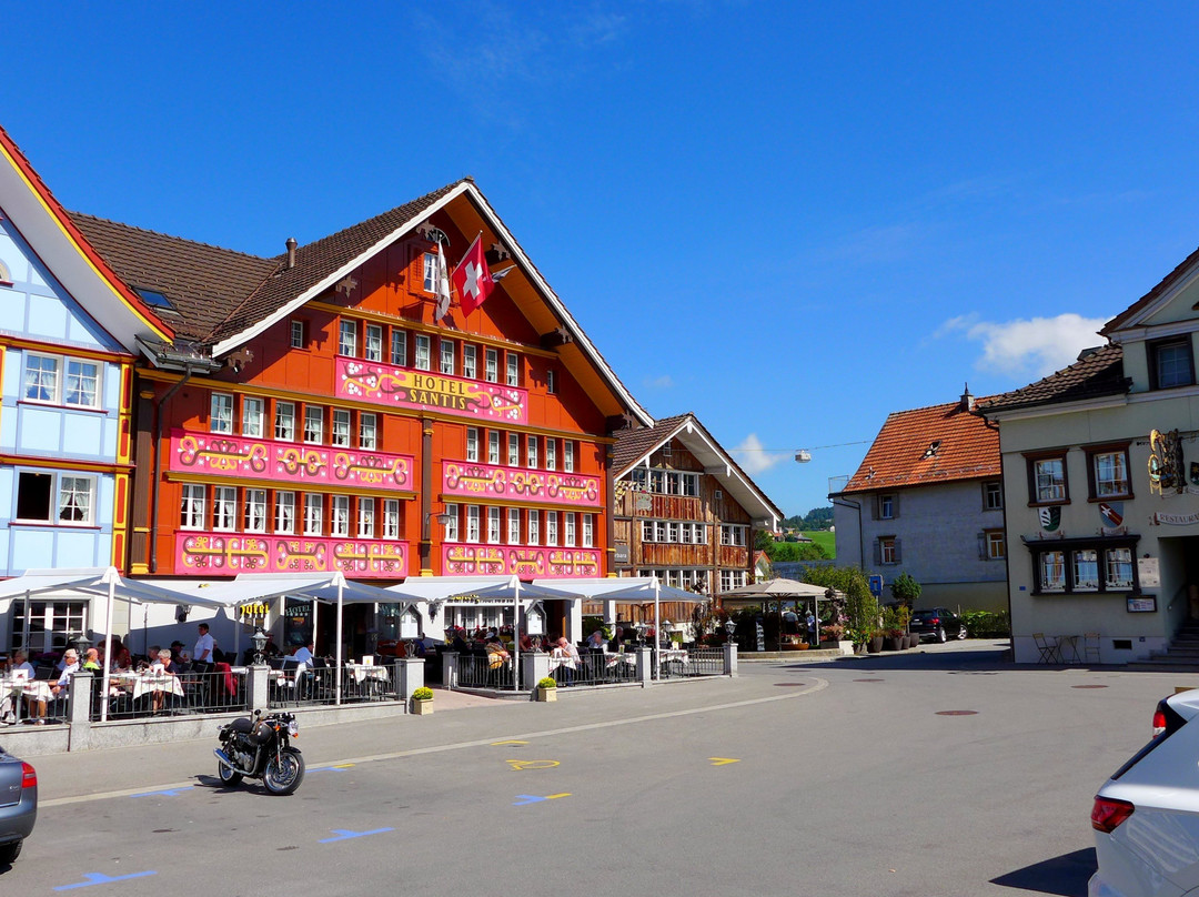 Landsgemeinde-Brunnen - Cantonal Assembly Fountain景点图片