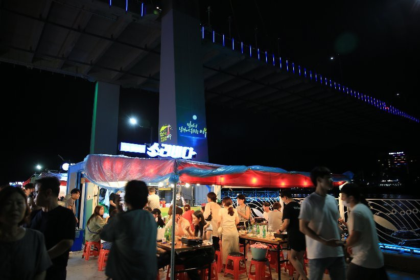 Nangman Pocha Street (Cart Bars)-丽水市必去景点