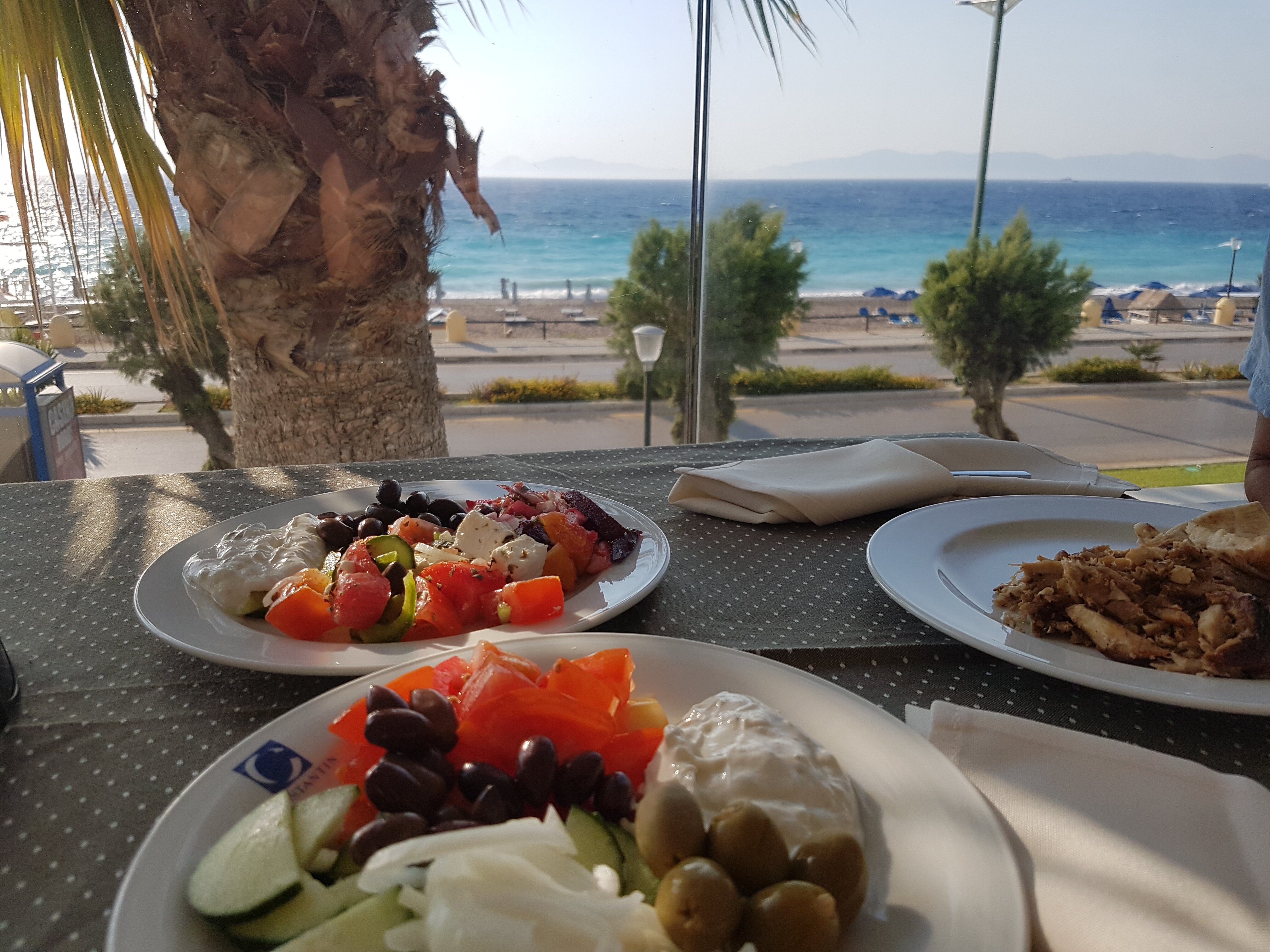 Rhodos Horizon City-餐饮