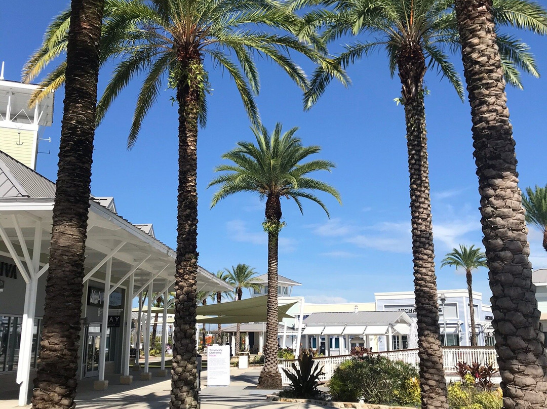 Tampa Premium Outlets-卫斯理堂必去景点